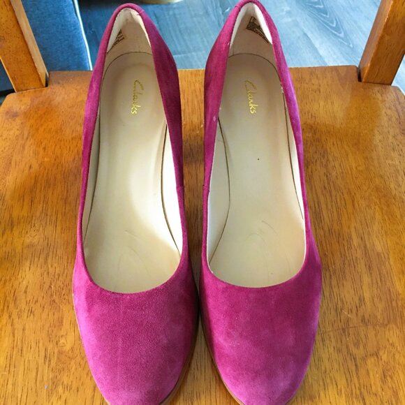 Clarks Women's Pumps Heels Kaylin Cara Shoes in Wine Suede Size 9 M - Picture 3 of 6
